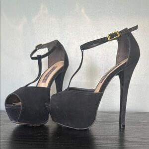 Elegant Black Suede T-Strap Heels
